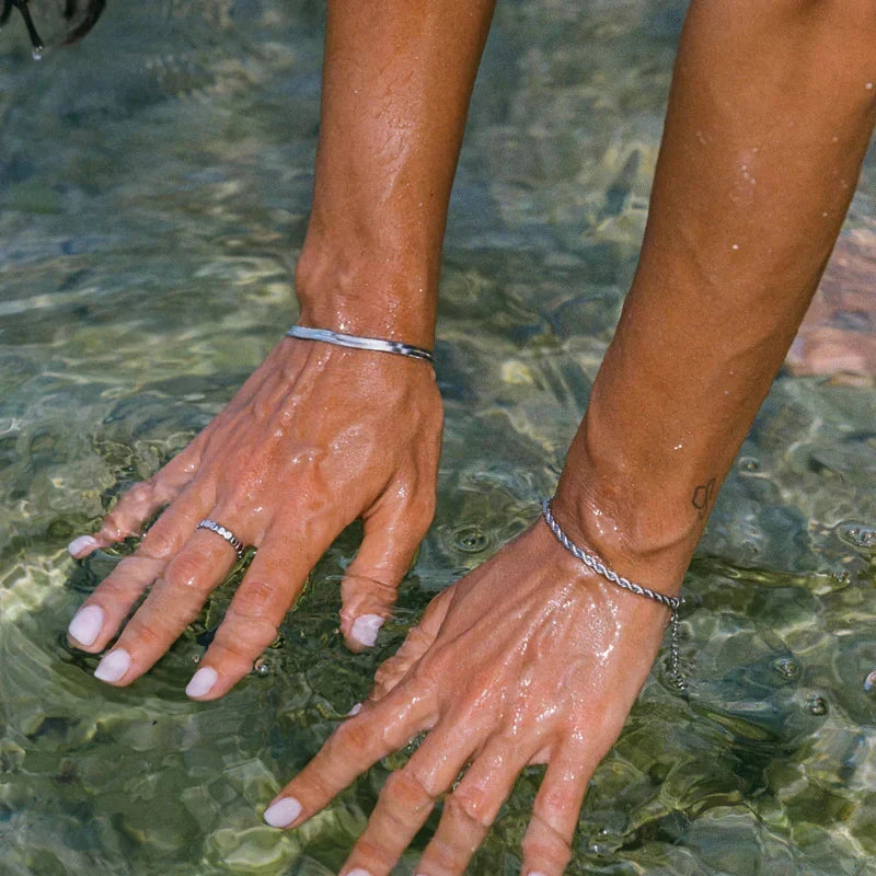 Fashion Simple Titanium Steel Twist Bracelet