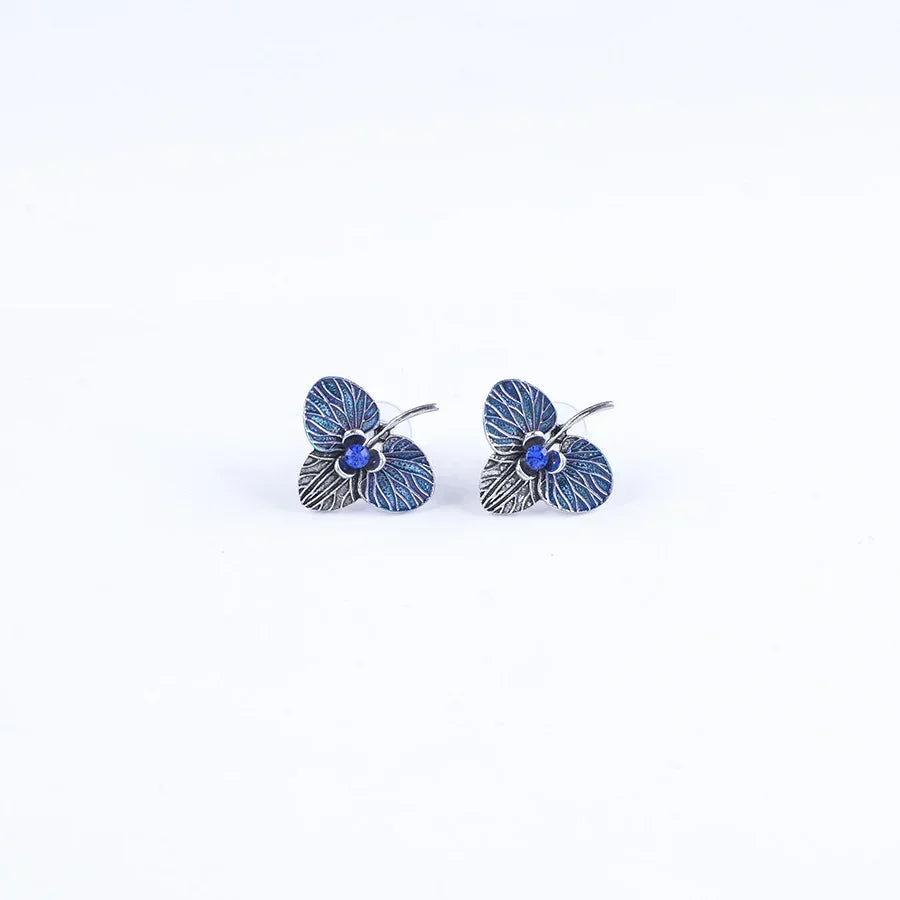 European And American New Design Sense Three-leaf Flower Diamond Stud Earrings