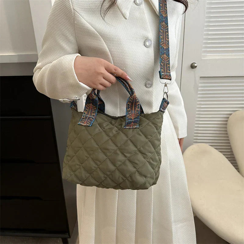 New Trendy Simple Shoulder Messenger Bag