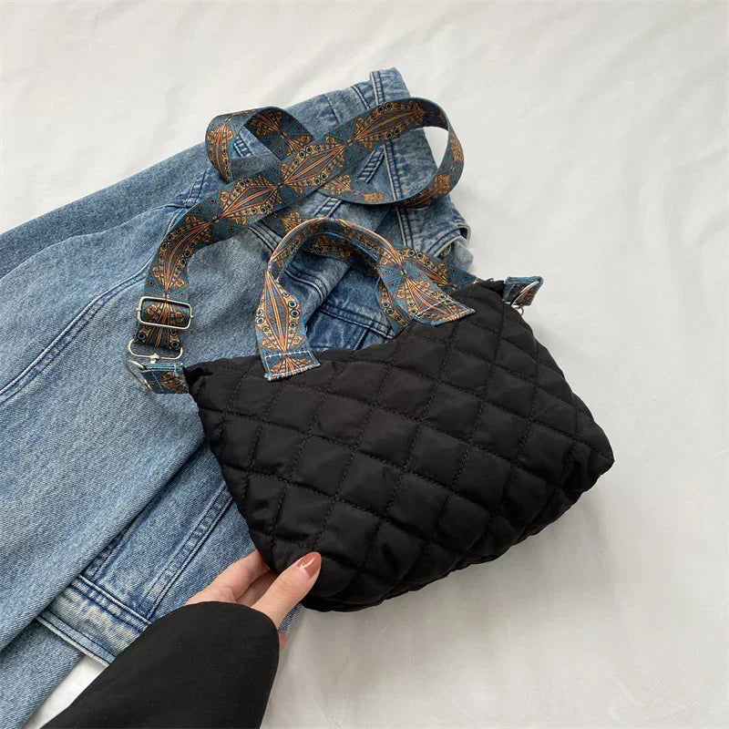 New Trendy Simple Shoulder Messenger Bag